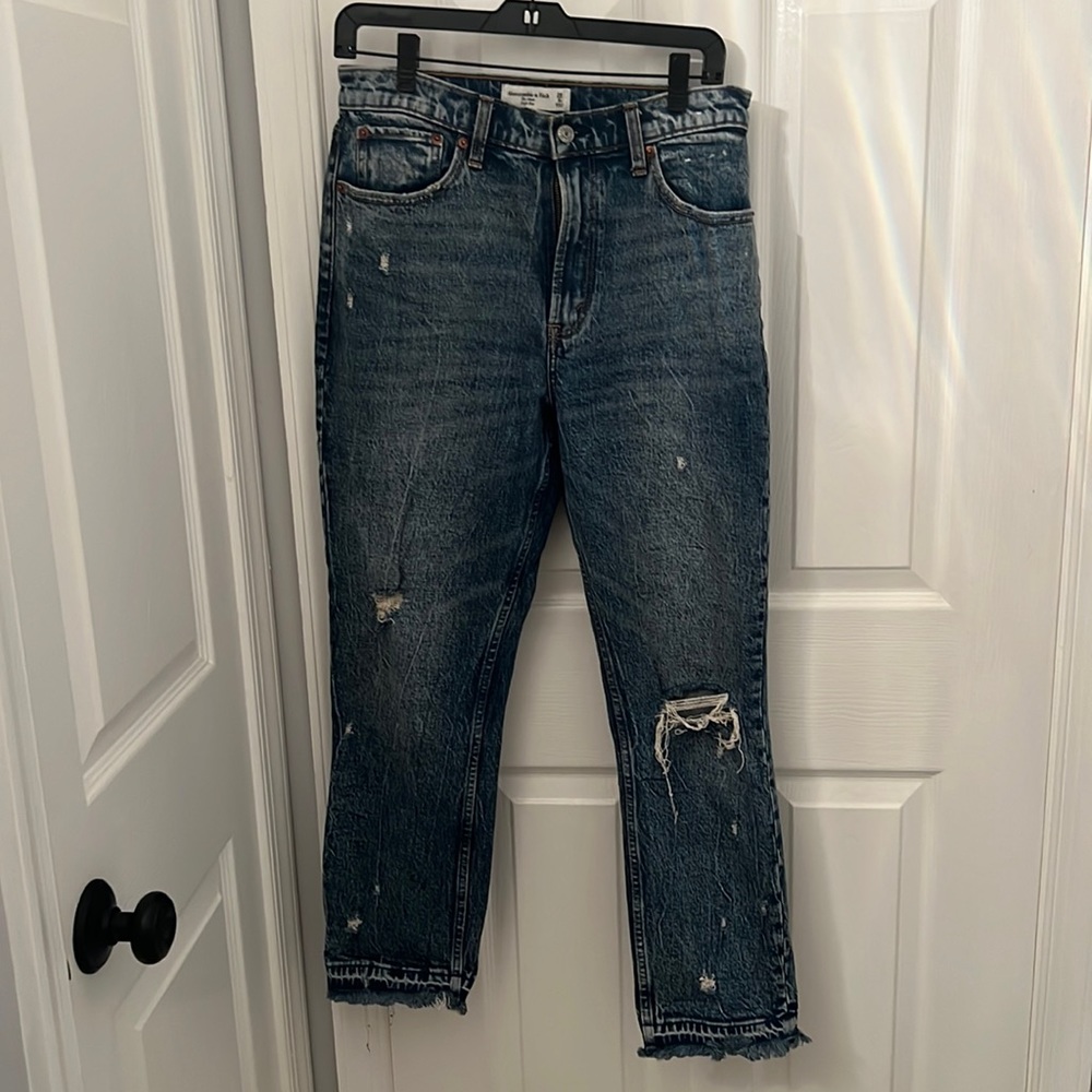 Abercrombie & Fitch Mom High Rise Distressed Jeans